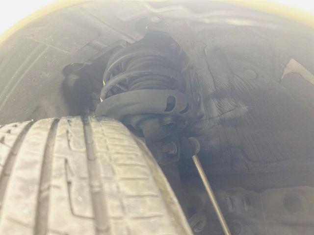 TOYOTA PRIUS 2017 Image 31