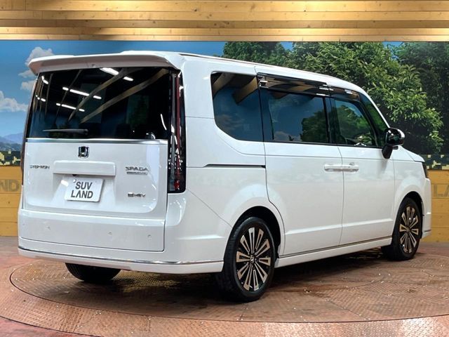 HONDA STEPWAGON E:HEV SPAD 2023 Image 31