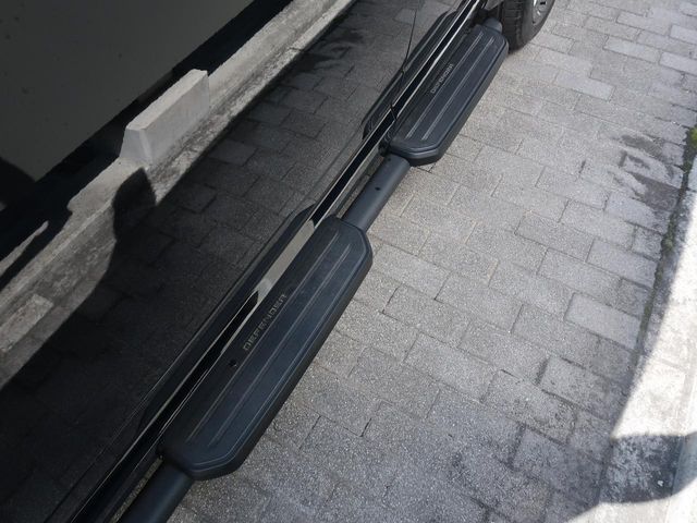 ROVER DEFENDER 2023 Image 31