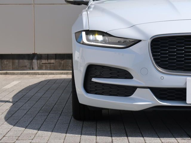 JAGUAR XESERIES 2020 Image 31