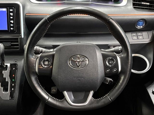 TOYOTA SIENTA HYBRID 2020 Image 31