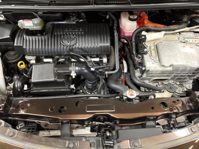 TOYOTA SIENTA HYBRID 2020 Image 31