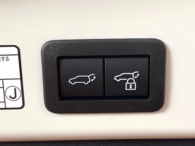 TOYOTA COROLLA CROSS HYBRID 2025 Image 31