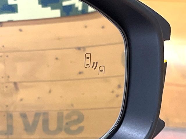 TOYOTA COROLLA CROSS HYBRID 2025 Image 31