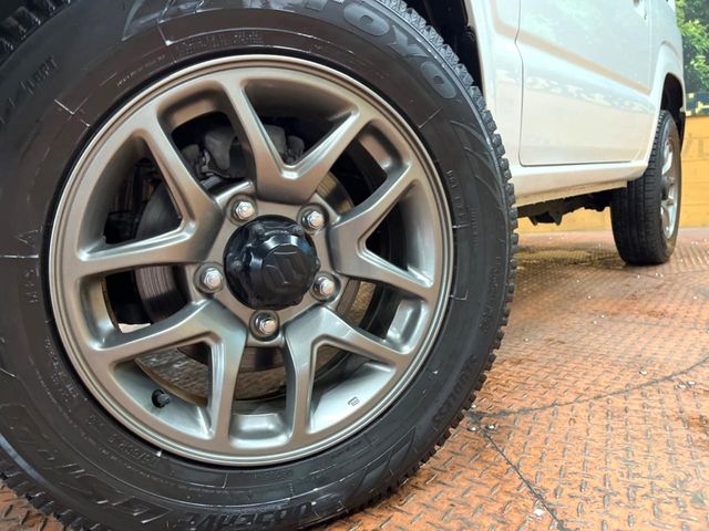 SUZUKI JIMNY 4WD 2025 Image 31