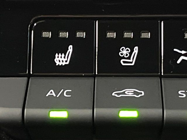 TOYOTA CROWN ESTATE 4WD 2025 Image 31