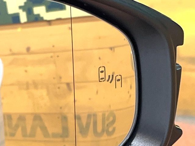 TOYOTA CROWN ESTATE 4WD 2025 Image 31