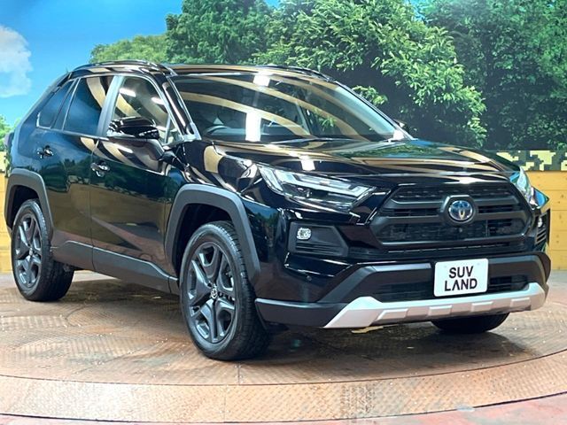 TOYOTA RAV4 HYBRID 4WD 2022 Image 31