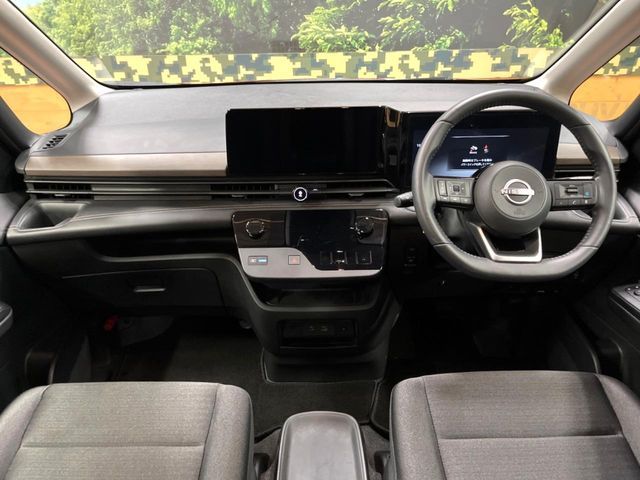 NISSAN SERENA  WG 2024 Image 31