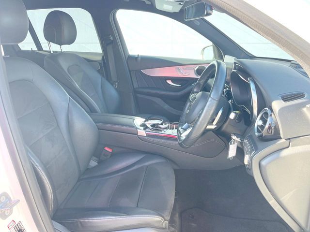 MERCEDES BENZ GLC CL 2019 Image 31