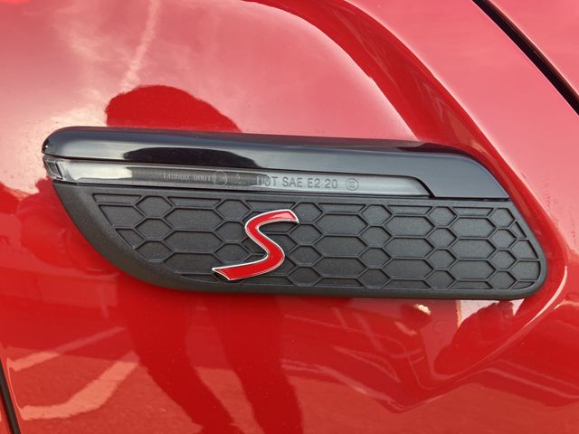 BMW MINI COOPER S 5DOOR 2023 Image 31