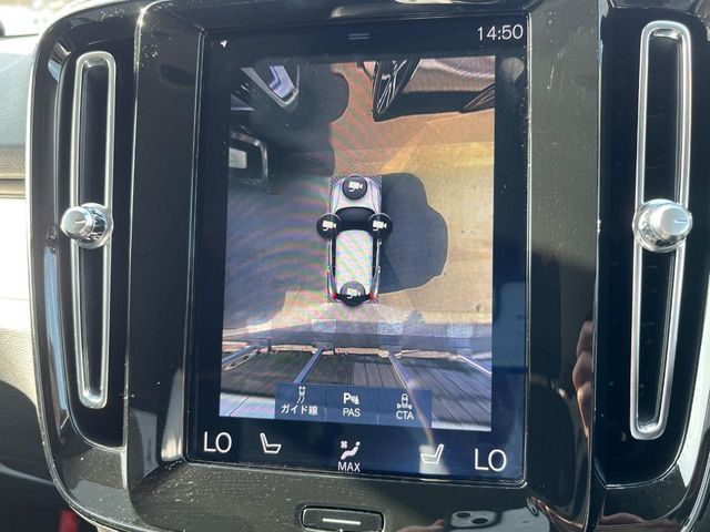 VOLVO XC40 2019 Image 31