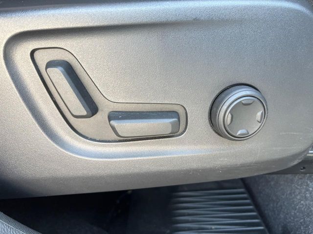 VOLVO XC40 2019 Image 31