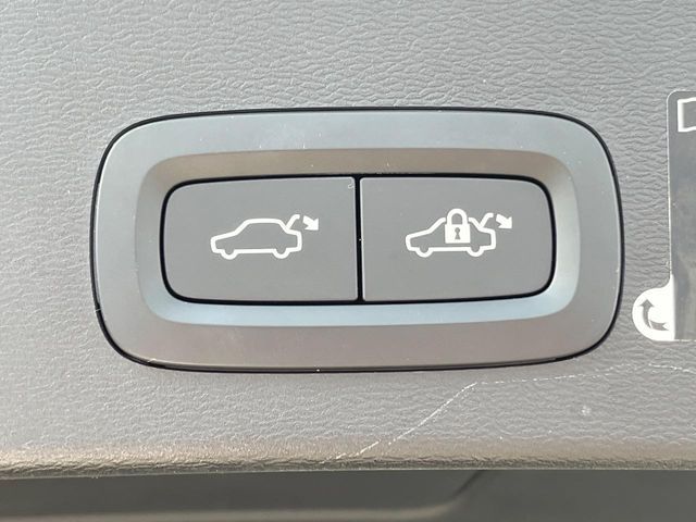 VOLVO XC40 2019 Image 31