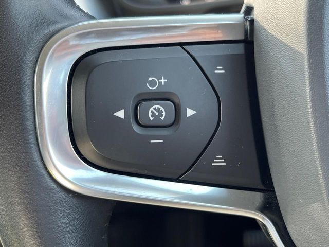 VOLVO XC40 2019 Image 31