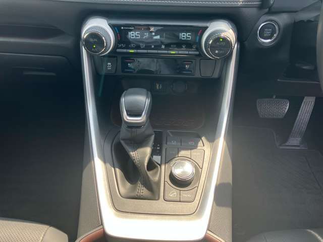 TOYOTA RAV4 4WD 2022 Image 31