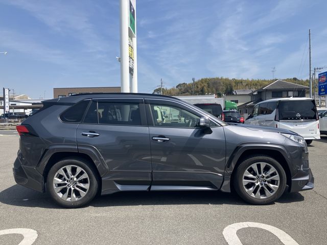 TOYOTA RAV4 4WD 2022 Image 31