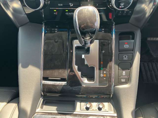 TOYOTA ALPHARD 2023 Image 31