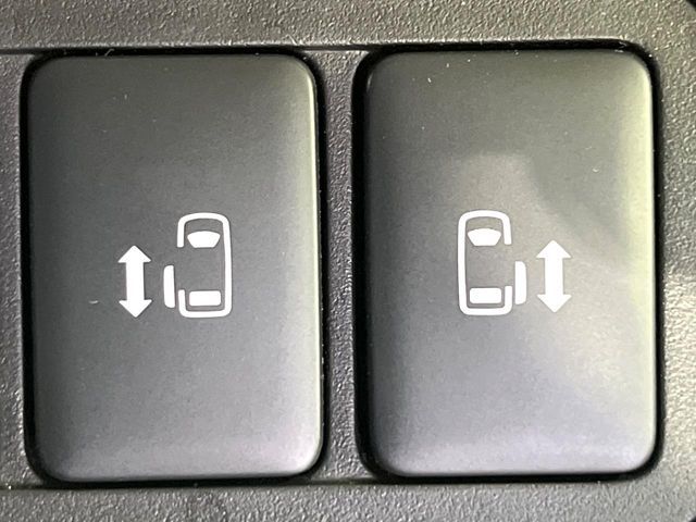 MITSUBISHI DELICA D:5 4WD 2023 Image 31