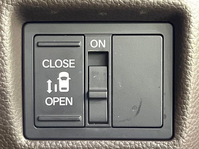 HONDA N BOX 2022 Image 31