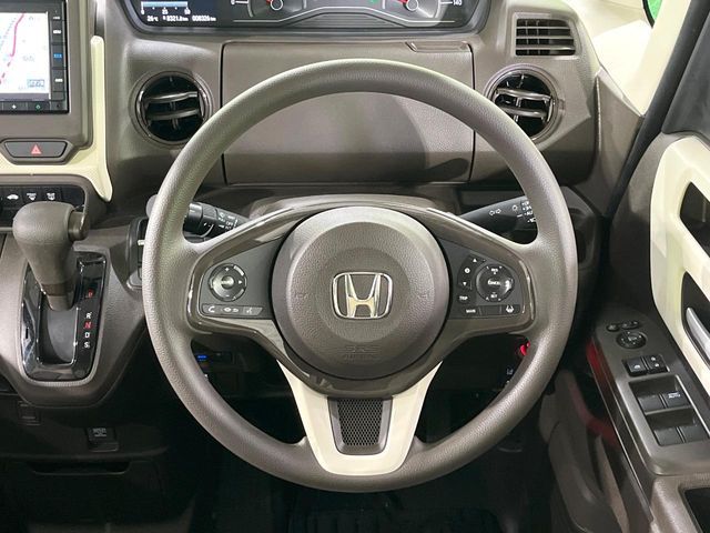 HONDA N BOX 2022 Image 31