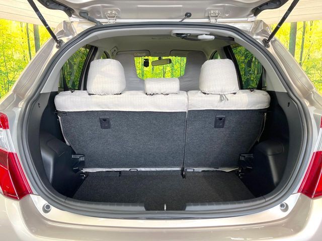 TOYOTA VITZ 2014 Image 31