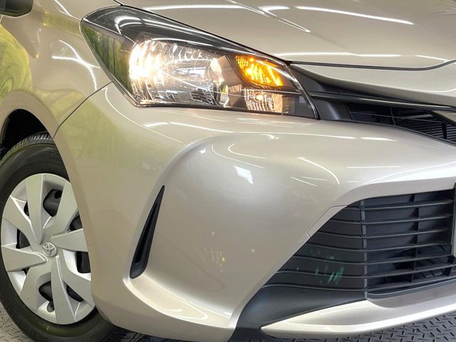 TOYOTA VITZ 2014 Image 31