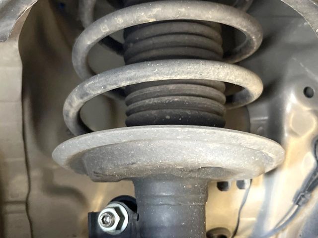 TOYOTA VITZ 2014 Image 31