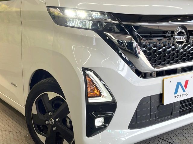 NISSAN ROOX 2023 Image 31