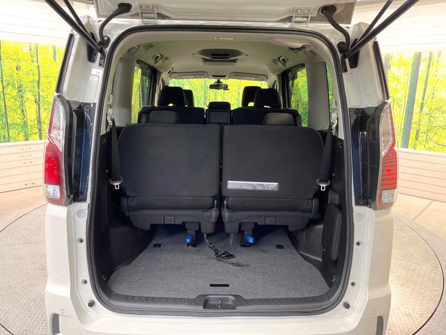 NISSAN SERENA  S-HYBRID 2018 Image 31