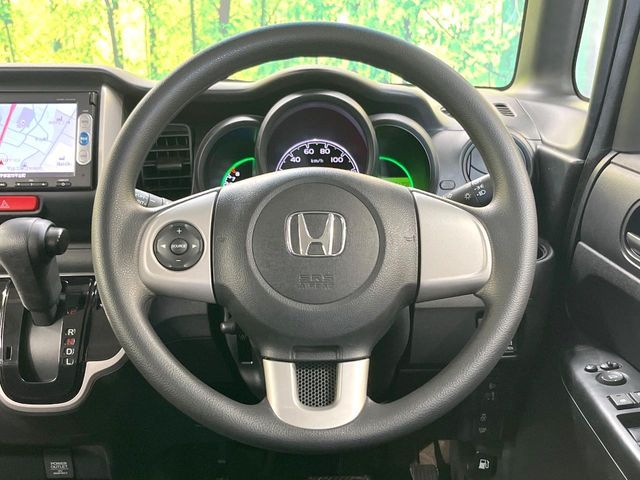 HONDA N BOX 2015 Image 31