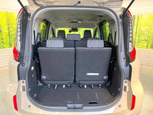 TOYOTA SIENTA HYBRID 2023 Image 31