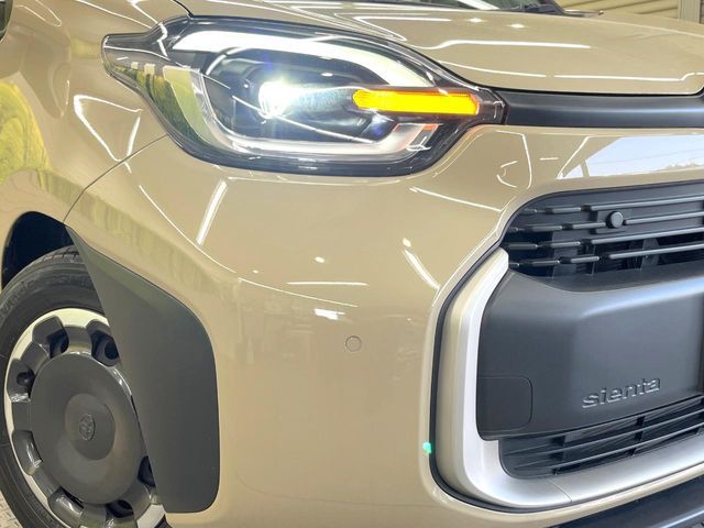TOYOTA SIENTA HYBRID 2023 Image 31