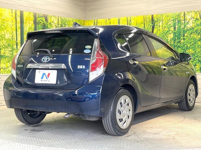 TOYOTA AQUA 2016 Image 31