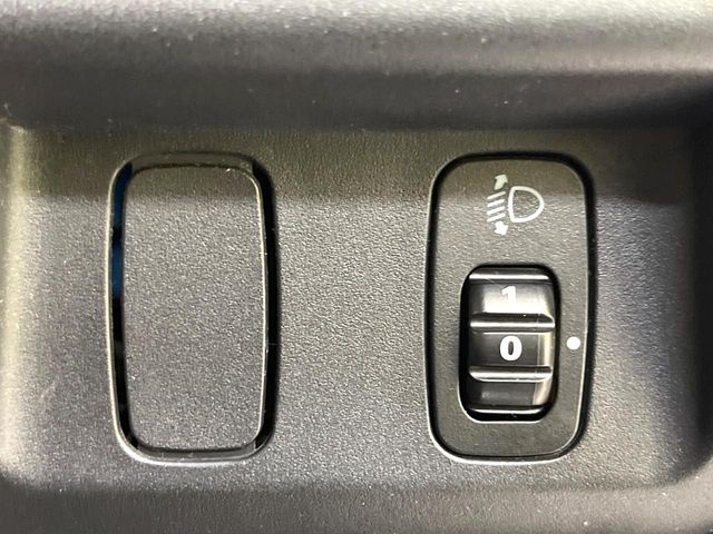 MITSUBISHI PAJERO MINI 4WD 2012 Image 31