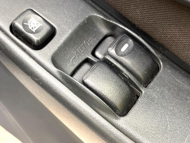 MITSUBISHI PAJERO MINI 4WD 2012 Image 31