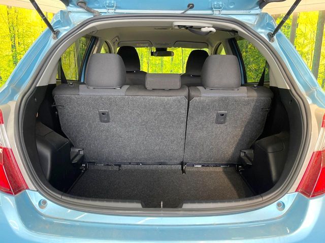 TOYOTA VITZ 2016 Image 31