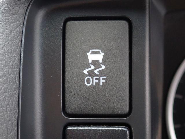 TOYOTA HIACE VAN 2WD 2019 Image 31