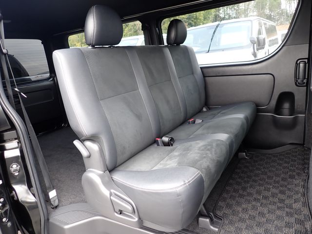 TOYOTA HIACE VAN 2WD 2019 Image 31