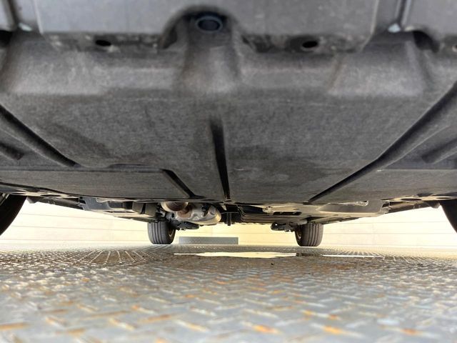 TOYOTA VOXY HYBRID 2022 Image 31