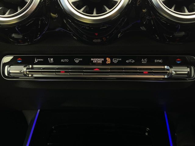 MERCEDES BENZ GLB 2021 Image 31