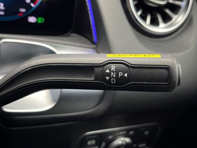 MERCEDES BENZ GLB 2021 Image 31