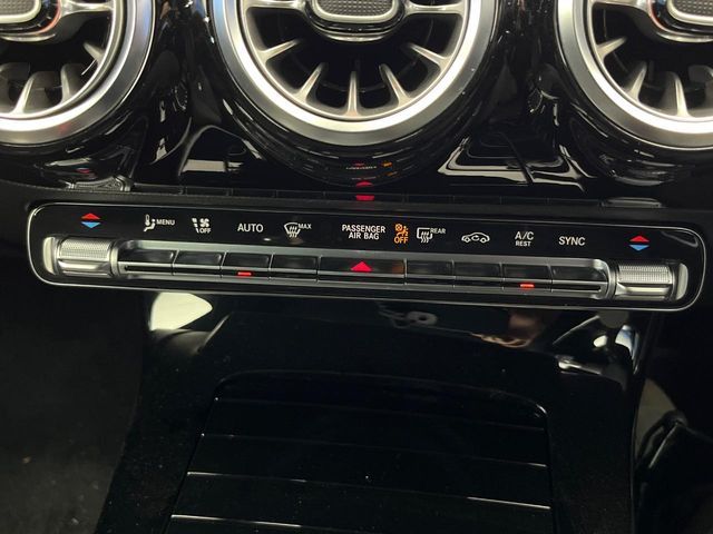 MERCEDES BENZ CLA SH 2021 Image 31