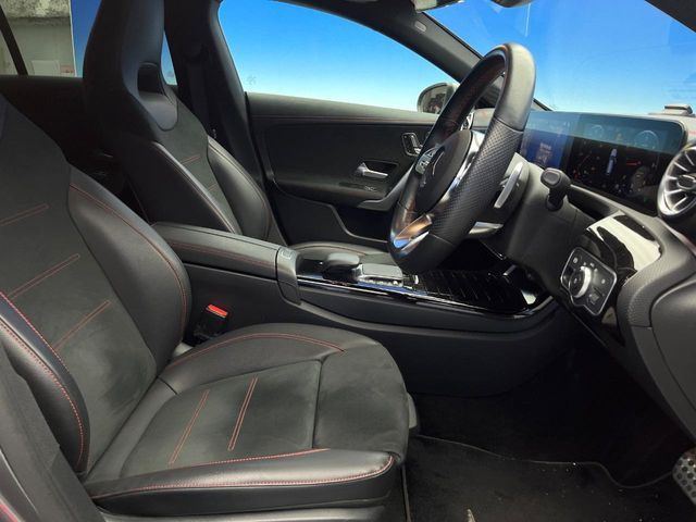 MERCEDES BENZ CLA SH 2021 Image 31