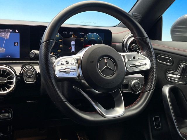 MERCEDES BENZ CLA SH 2021 Image 31