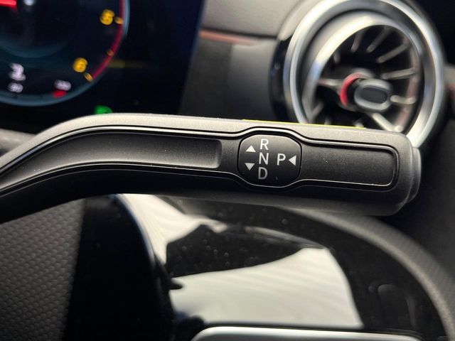 MERCEDES BENZ CLA SH 2021 Image 31