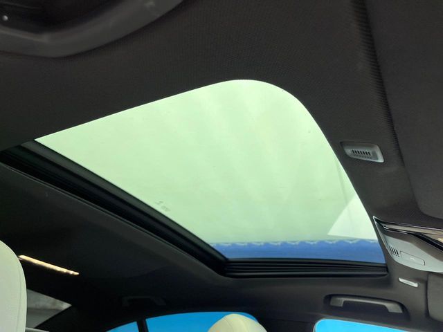 BMW 5SERIES SEDAN 2019 Image 31