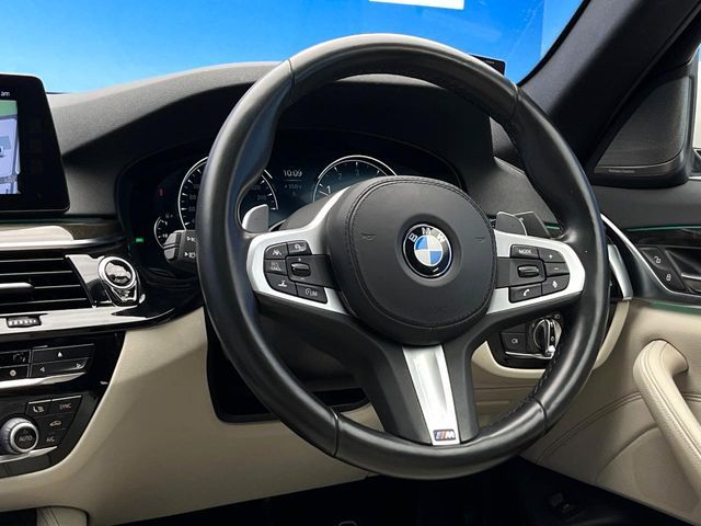 BMW 5SERIES SEDAN 2019 Image 31