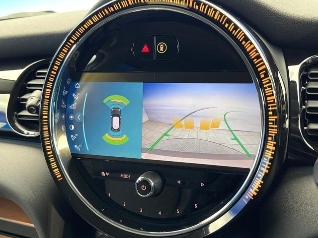 BMW MINI COOPER D 5DOOR 2023 Image 31