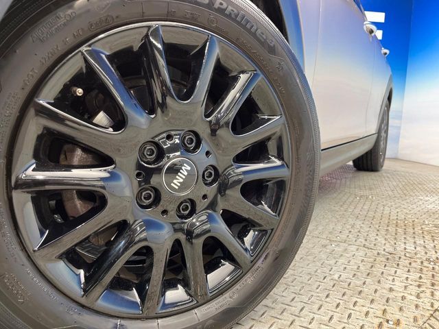 BMW MINI COOPER D 5DOOR 2023 Image 31